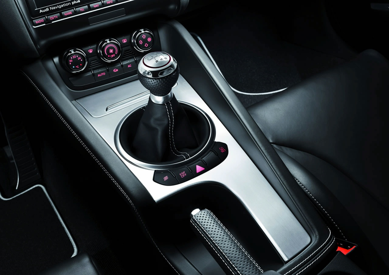 Illustration for article titled 2010 Audi TT RS: Haben Sie Einen Wet-nap?